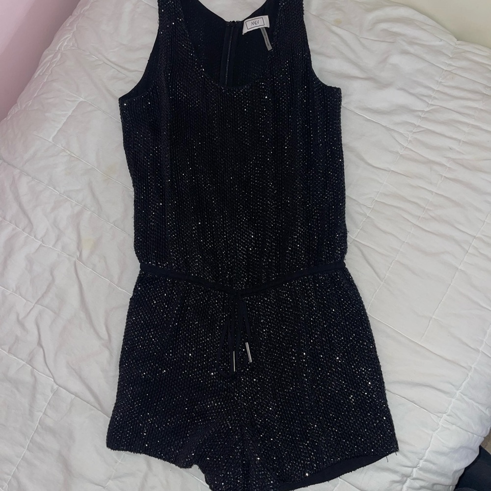 MLV Black Sparkle Drawstring Waist Romper Sz S (4)